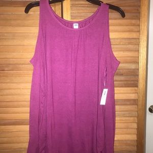 NWT Old Navy Cold Shoulder Top